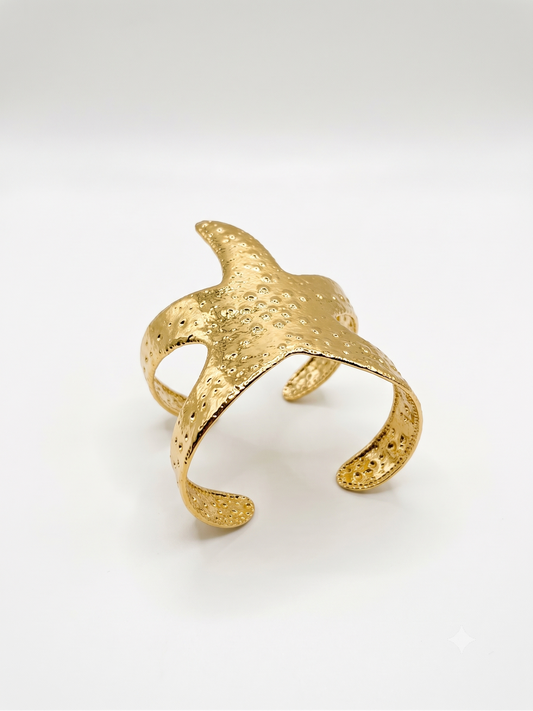 The Stella Textured Starfish Statement Cuff