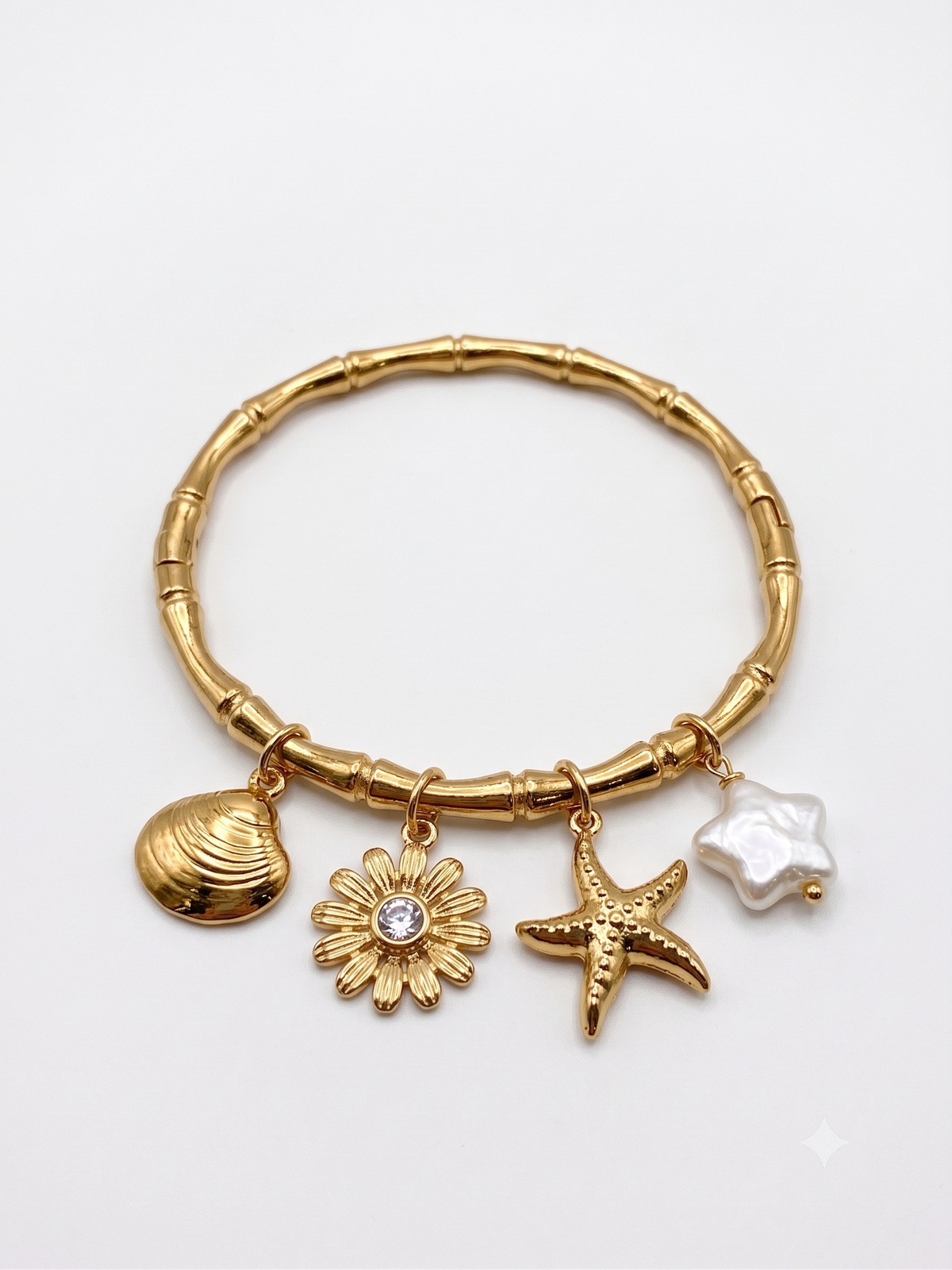 The Seaside Daisy & Pearl Charm Bangle